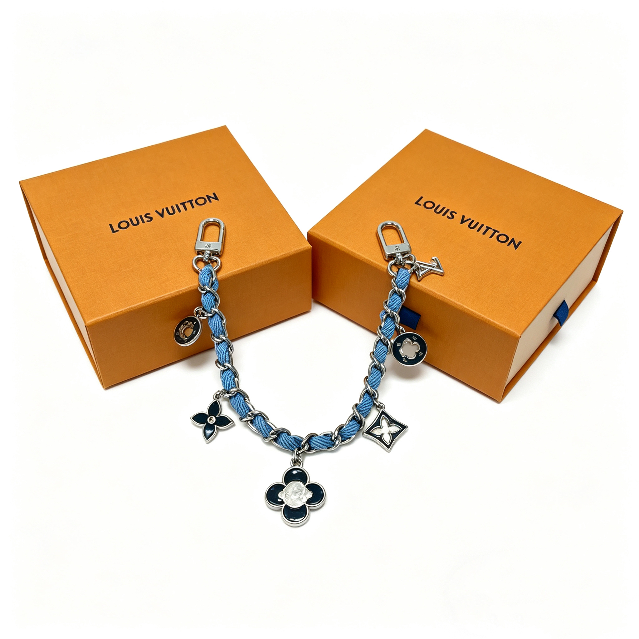 L—Metal Chain Pendant Style