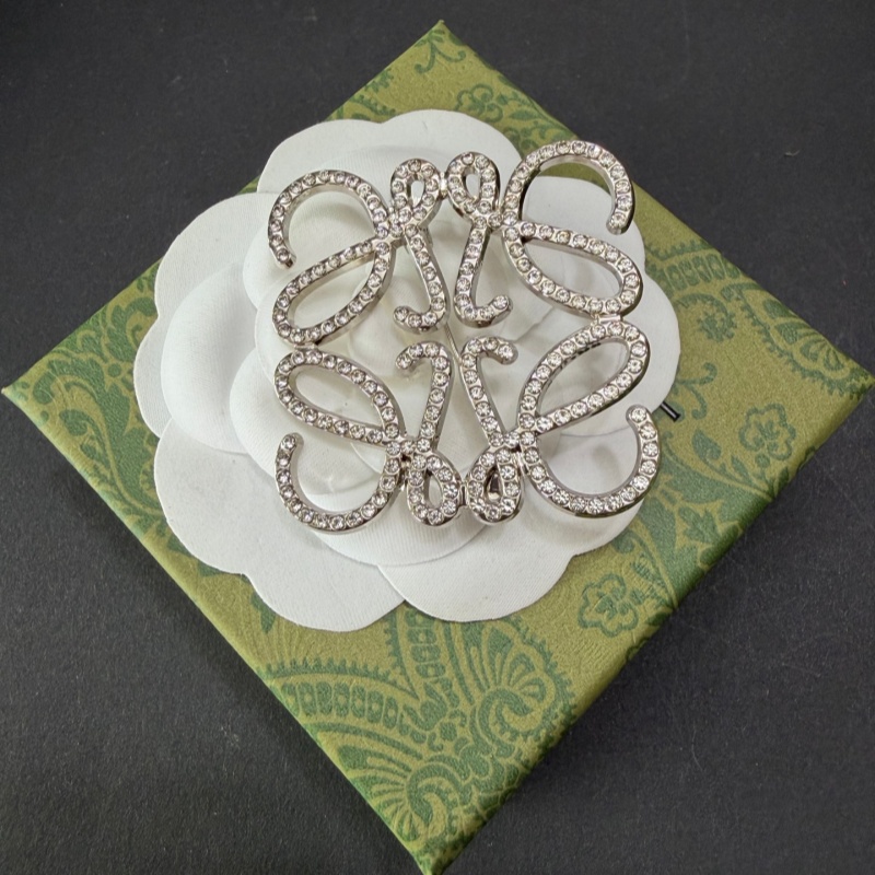 L-Hollow letters with diamonds 45MM*45MM