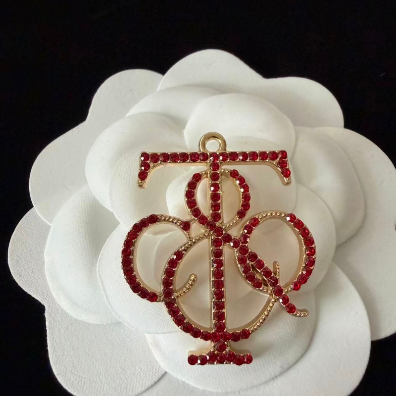 T-Metal With Diamonds 30MM*35MM