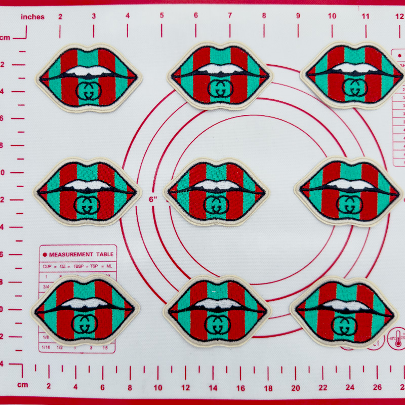 Mid(Iron-on) GG-Lips Shape Patches