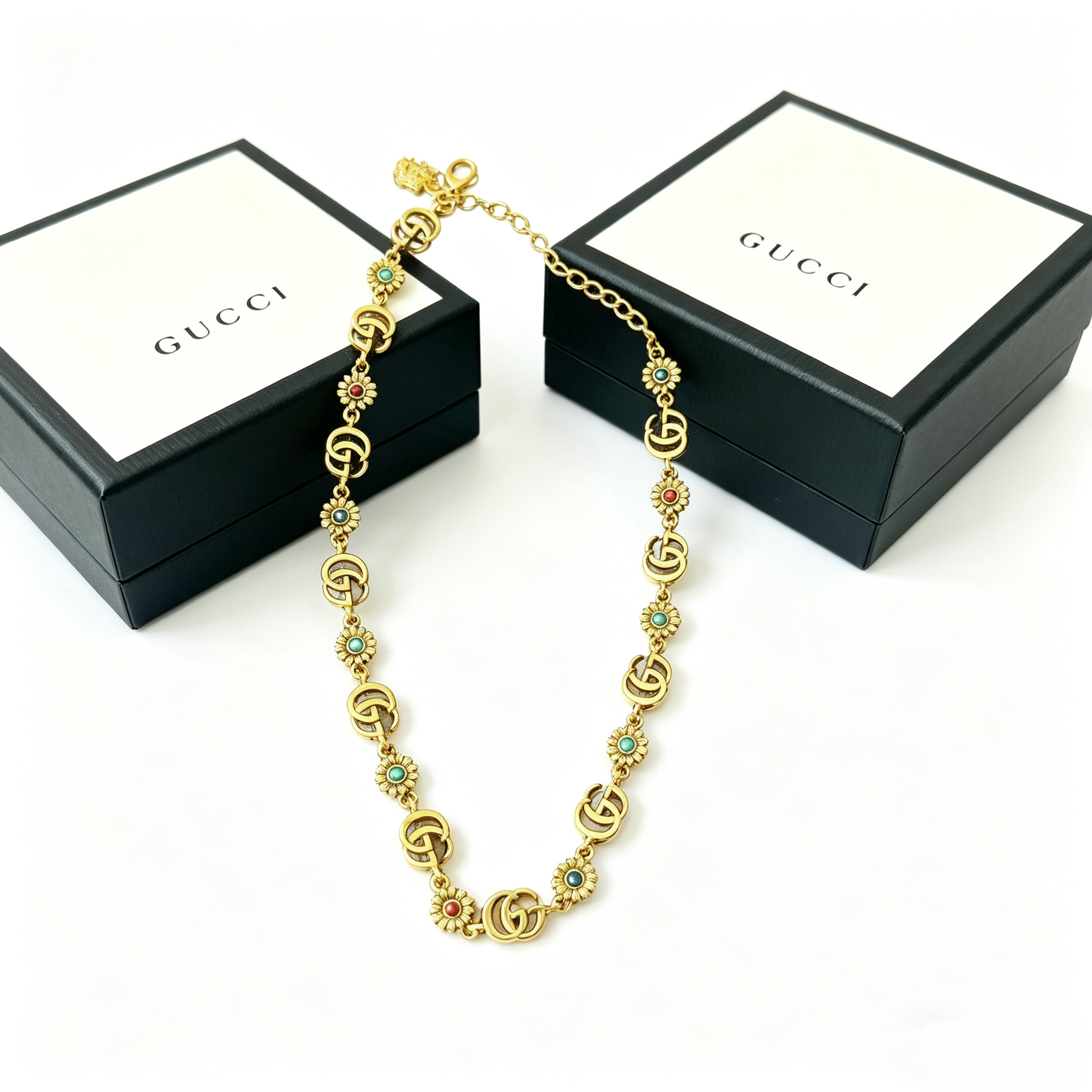 G—Metal Necklace