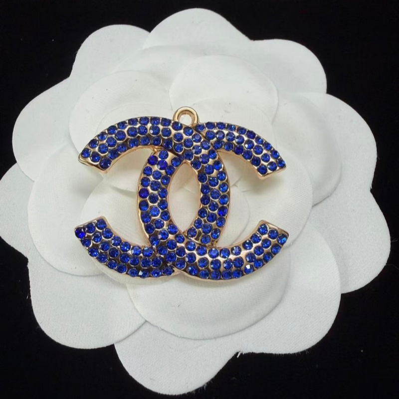 CC-Metal With Diamonds 28MM*35MM