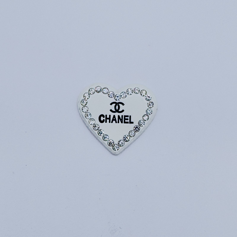 CC-Metal Love Shape With Diamond 25MM*25MM