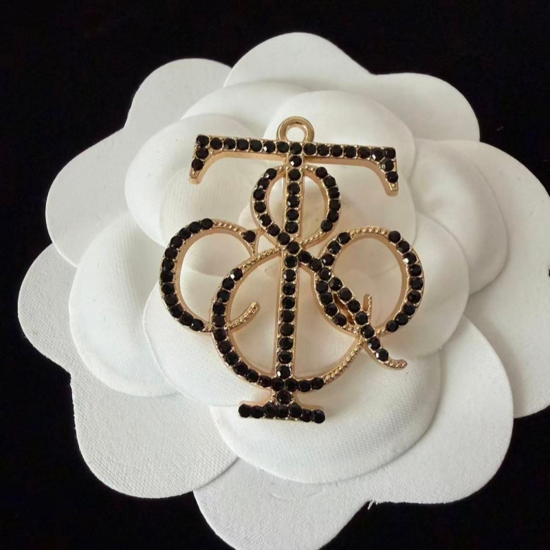 T-Metal With Diamonds 30MM*35MM