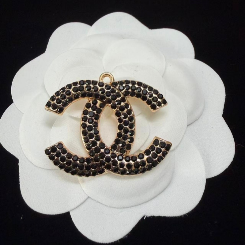 CC-Metal With Diamonds 28MM*35MM