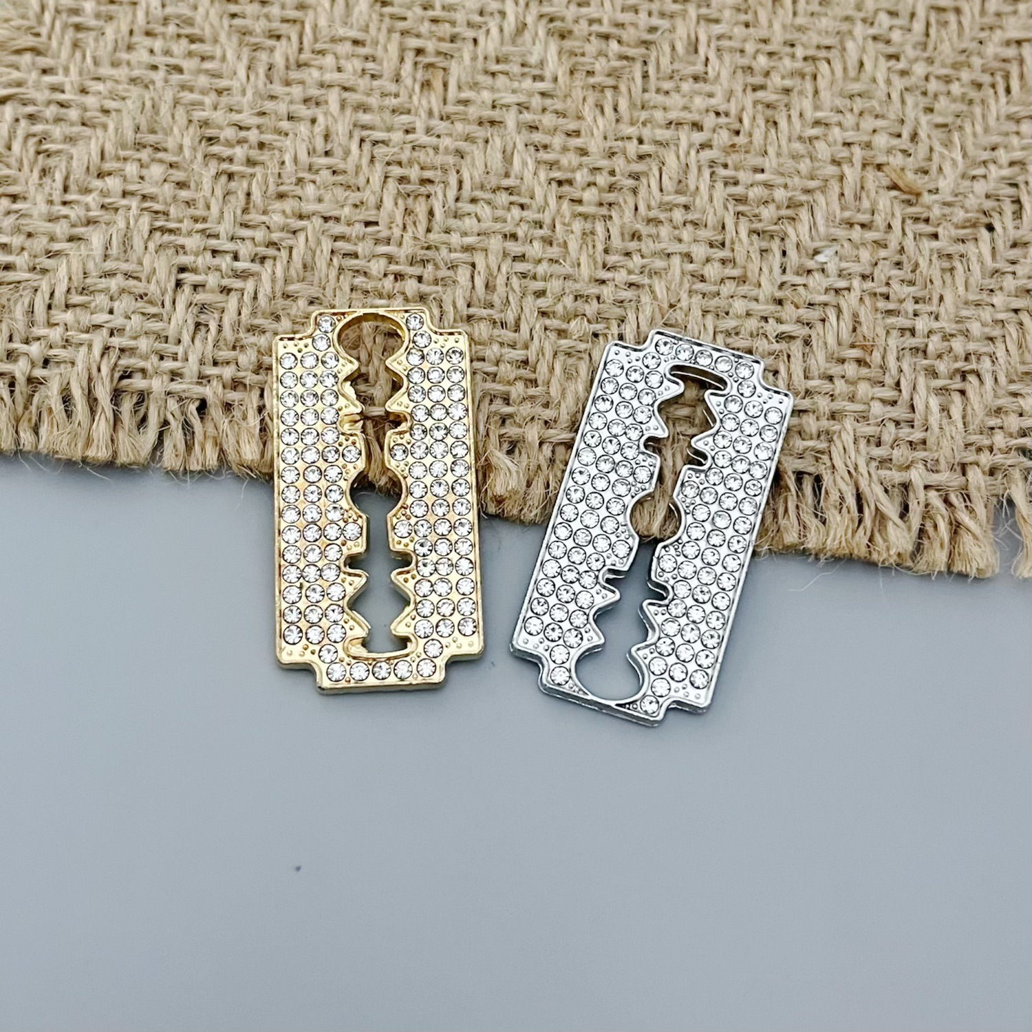 Blade with diamonds 40MM*20MM