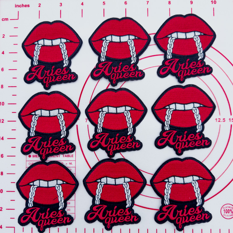 Mid(Iron-on) - Lips Queen Patches