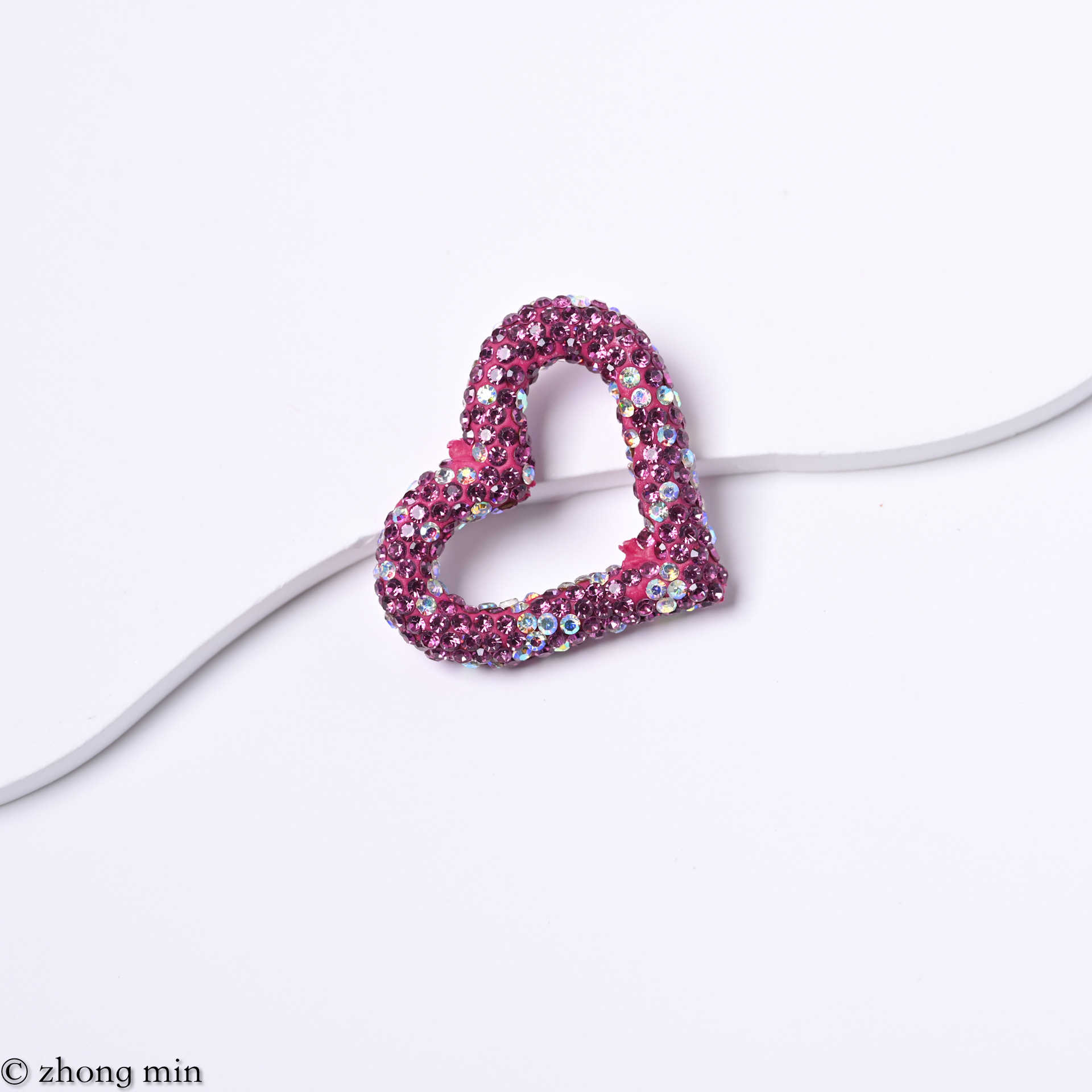 Love with diamonds 32MM*28MM