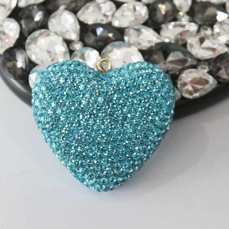 Love-shaped with diamonds 50MM*42MM