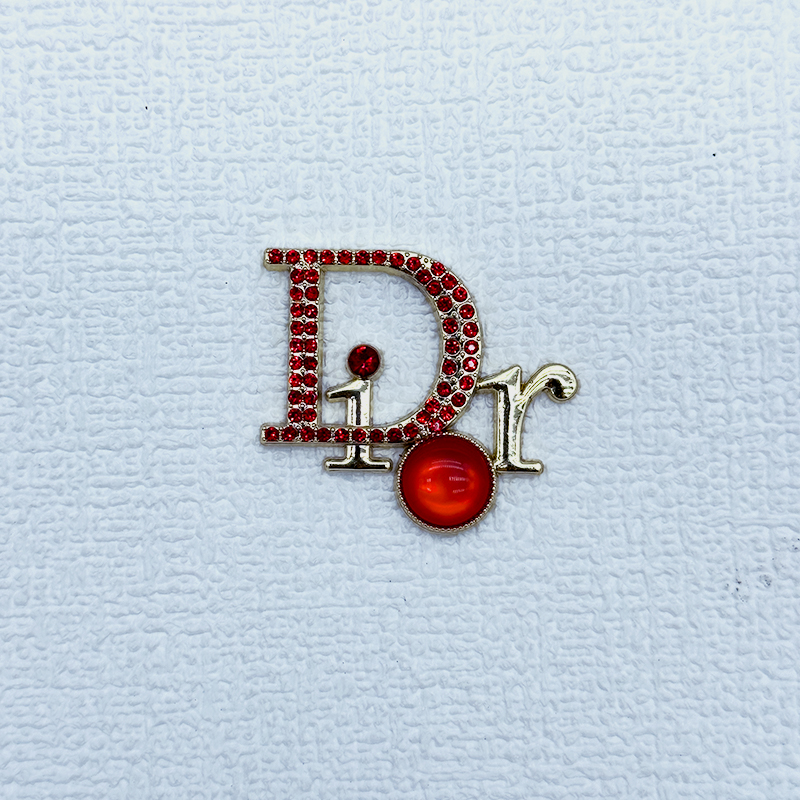 D-With Diamond and Bead 40MM*35MM
