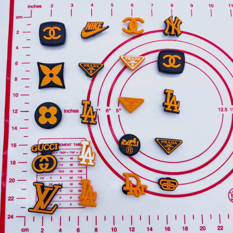 20 PCS Orange CrocCharms
