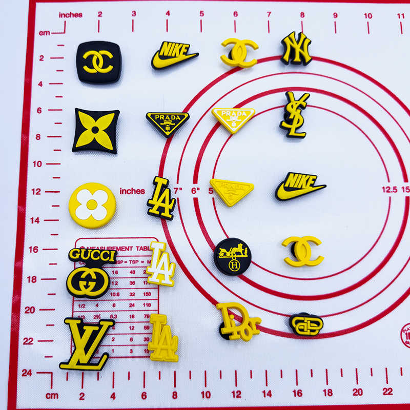 20 PCS Yellow CrocCharms