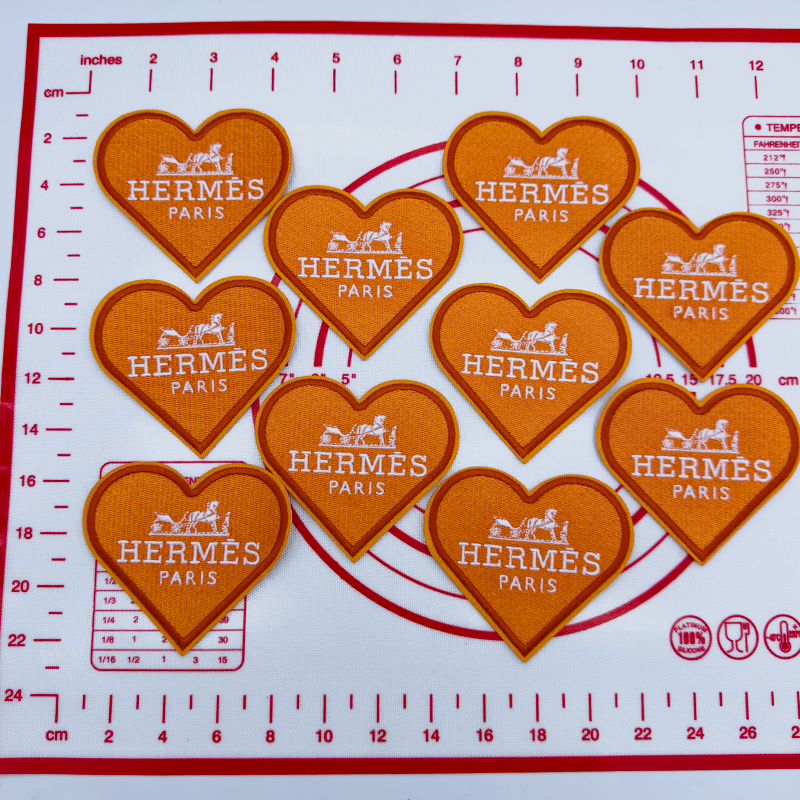 Mid(Iron-on) HM- Orange Love Shape Patches