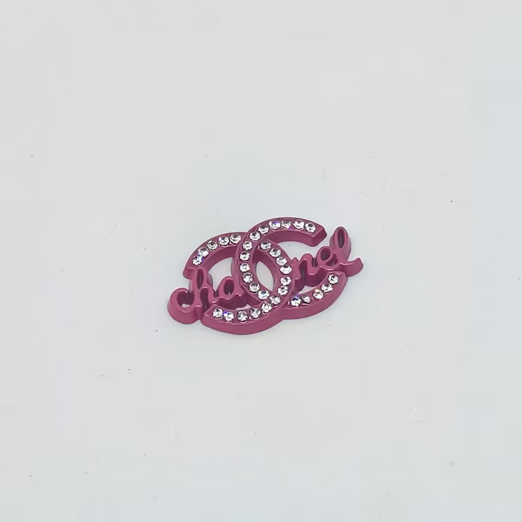 CC with letters in the middle 25MM*15MM