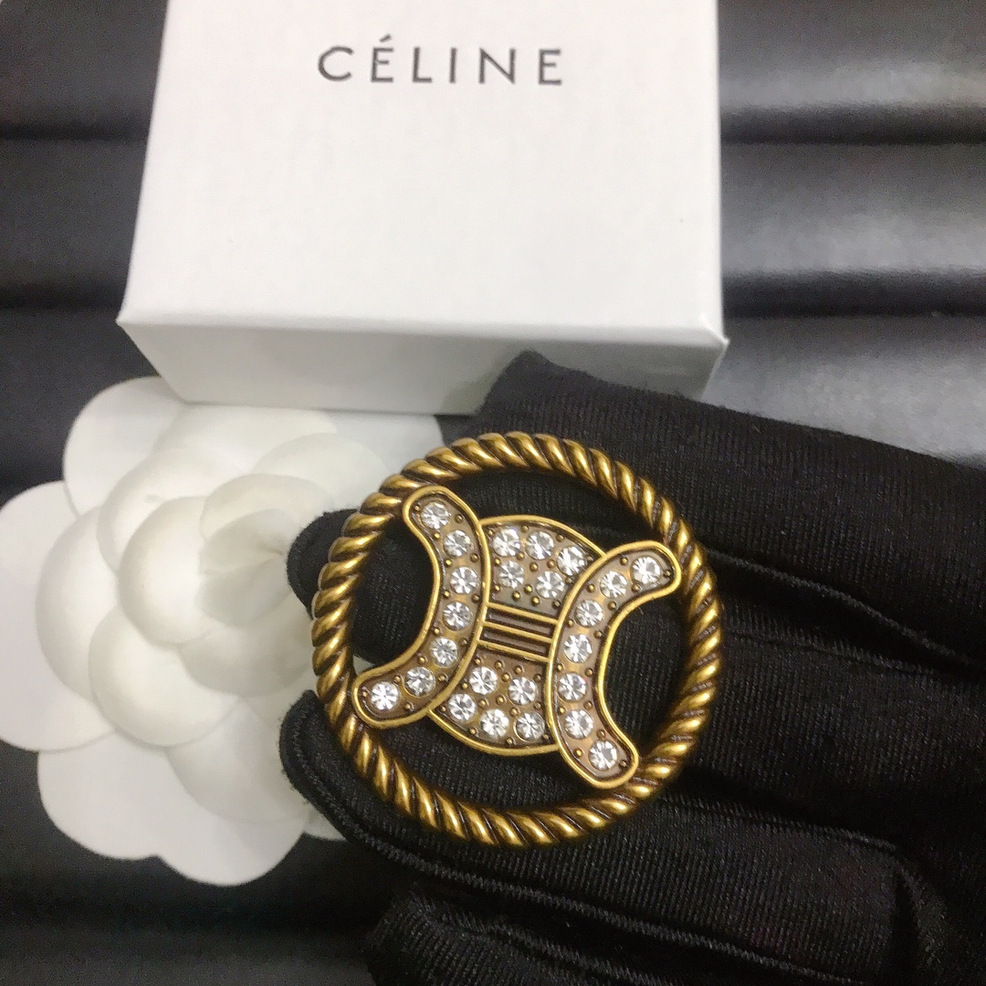 CL-Round  Shape With diamonds 42MM*42MM