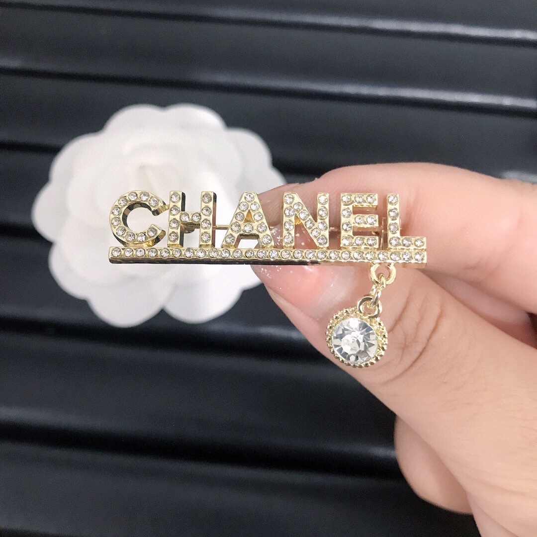 C-Signage Full Diamond With diamond chain 48MM*15MM