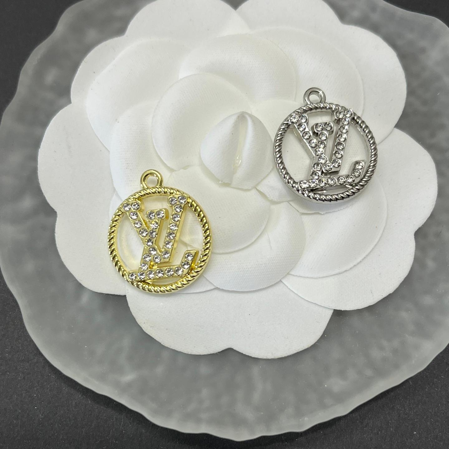 L- Round hollow With Diamond 19MM*22MM