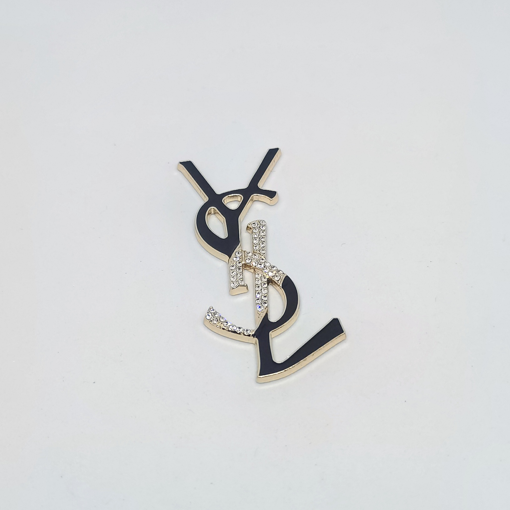 Y-signage With Diamonds 65MM*23MM