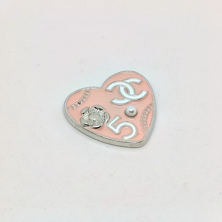 CC-Love Shape Metal Signage 25MM*24MM