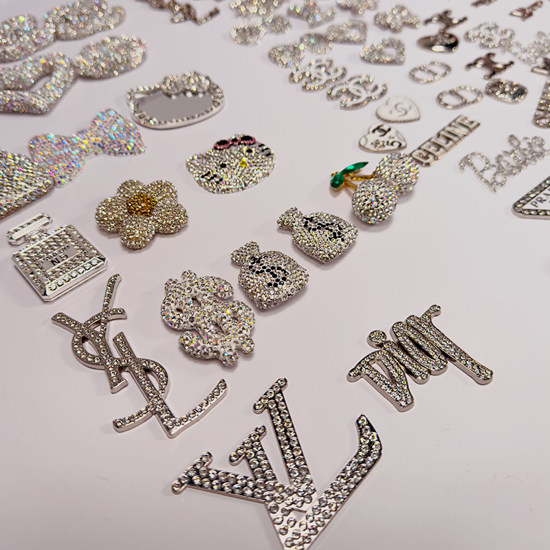 50-100PCS MIX Silver LUX CHARMS