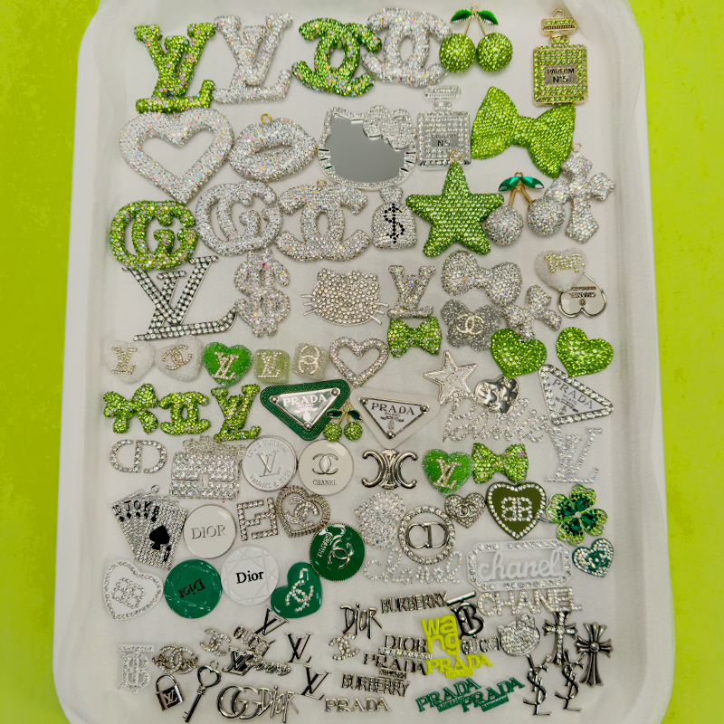 50-100PCS MIX Green-Silver LUX CHARMS