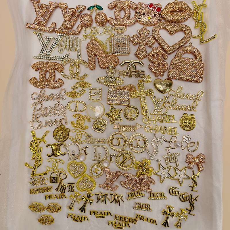 50-100PCS MIX GOLD LUX CHARMS