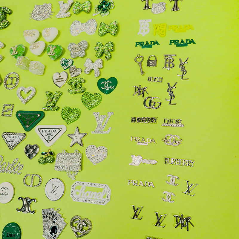 50-100PCS MIX Green-Silver LUX CHARMS