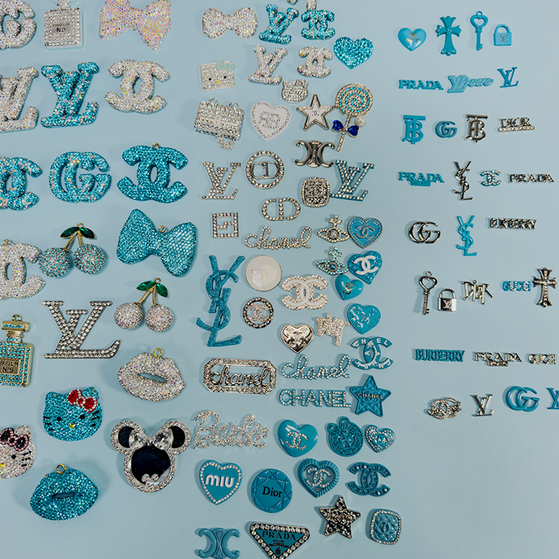 50-100PCS MIX Silver-Blue LUX CHARMS