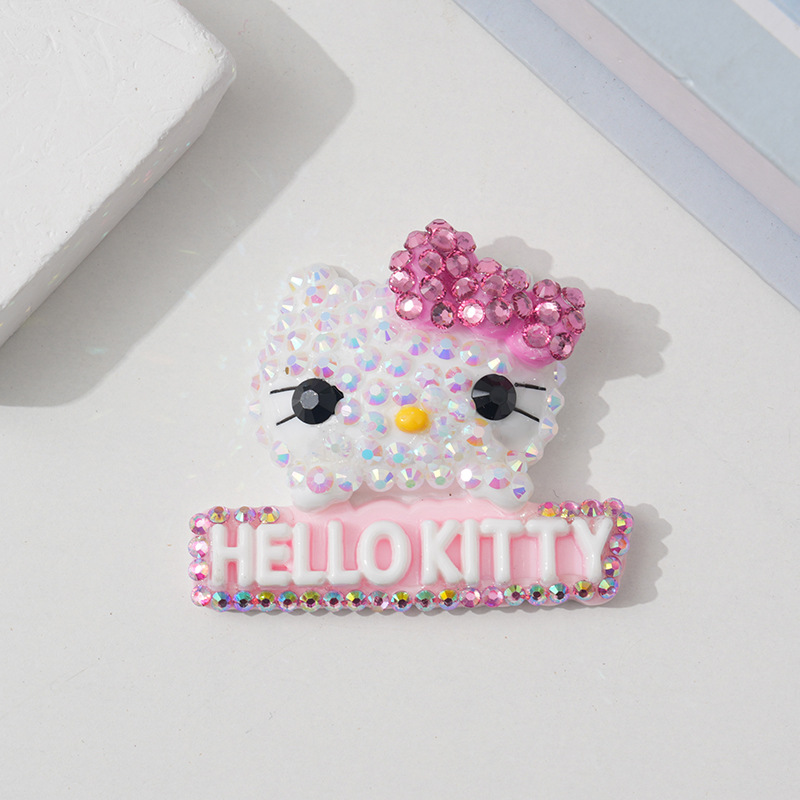 HK With diamonds and pearls 50MM*45MM