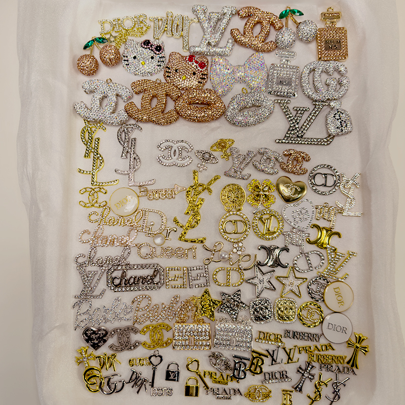50-100PCS MIX Gold-Silver LUX CHARMS