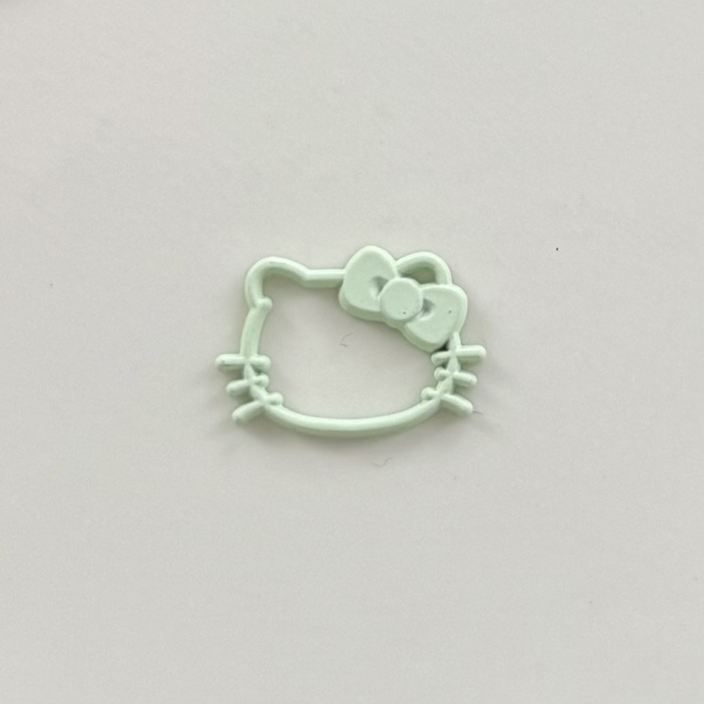 HK-Cute hollow cat head 20MM*15MM