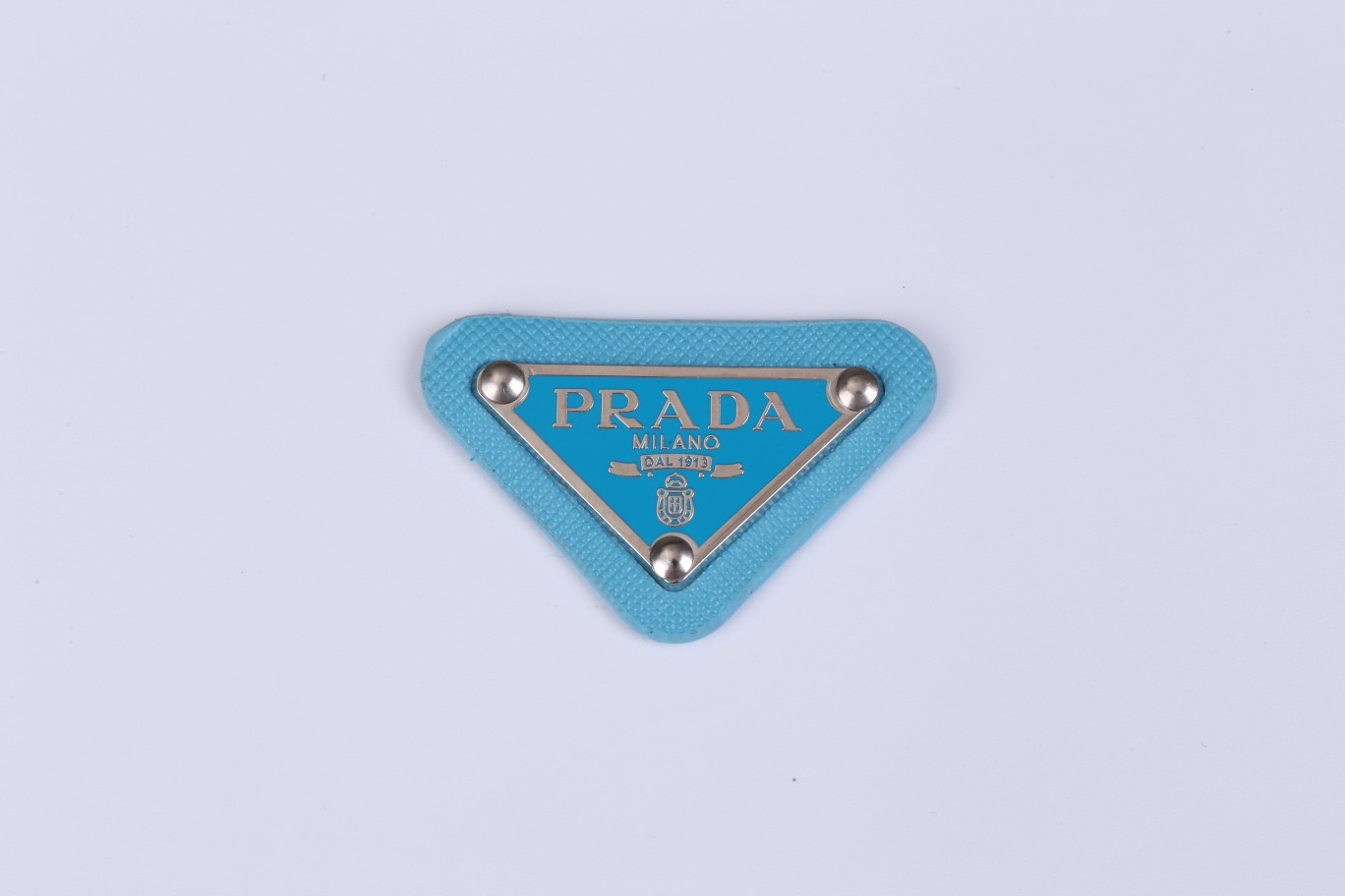 P-Triangular signage 48MM*30MM