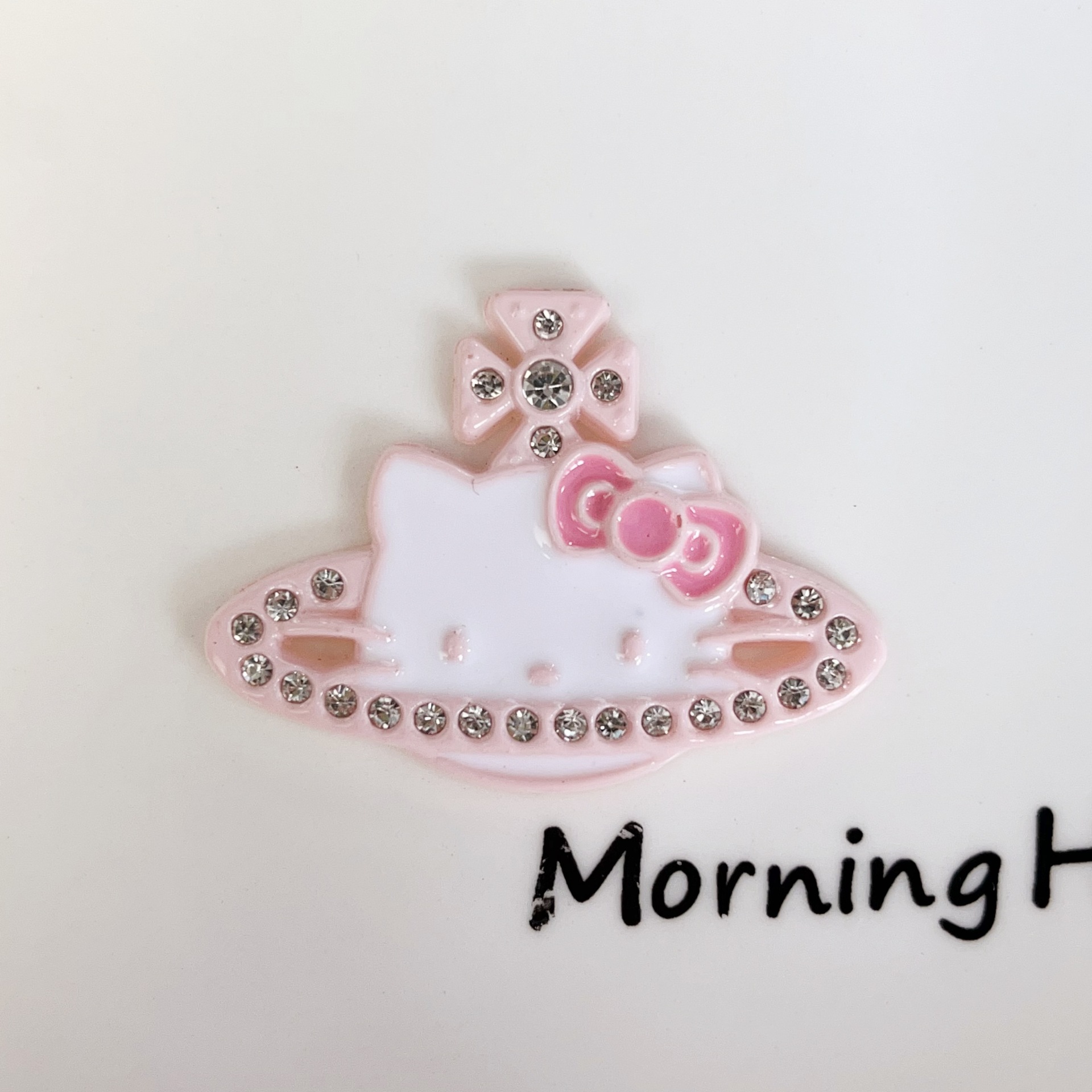 A Bag of（10PCS）Non-Metal Saturn Kitty With Diamonds