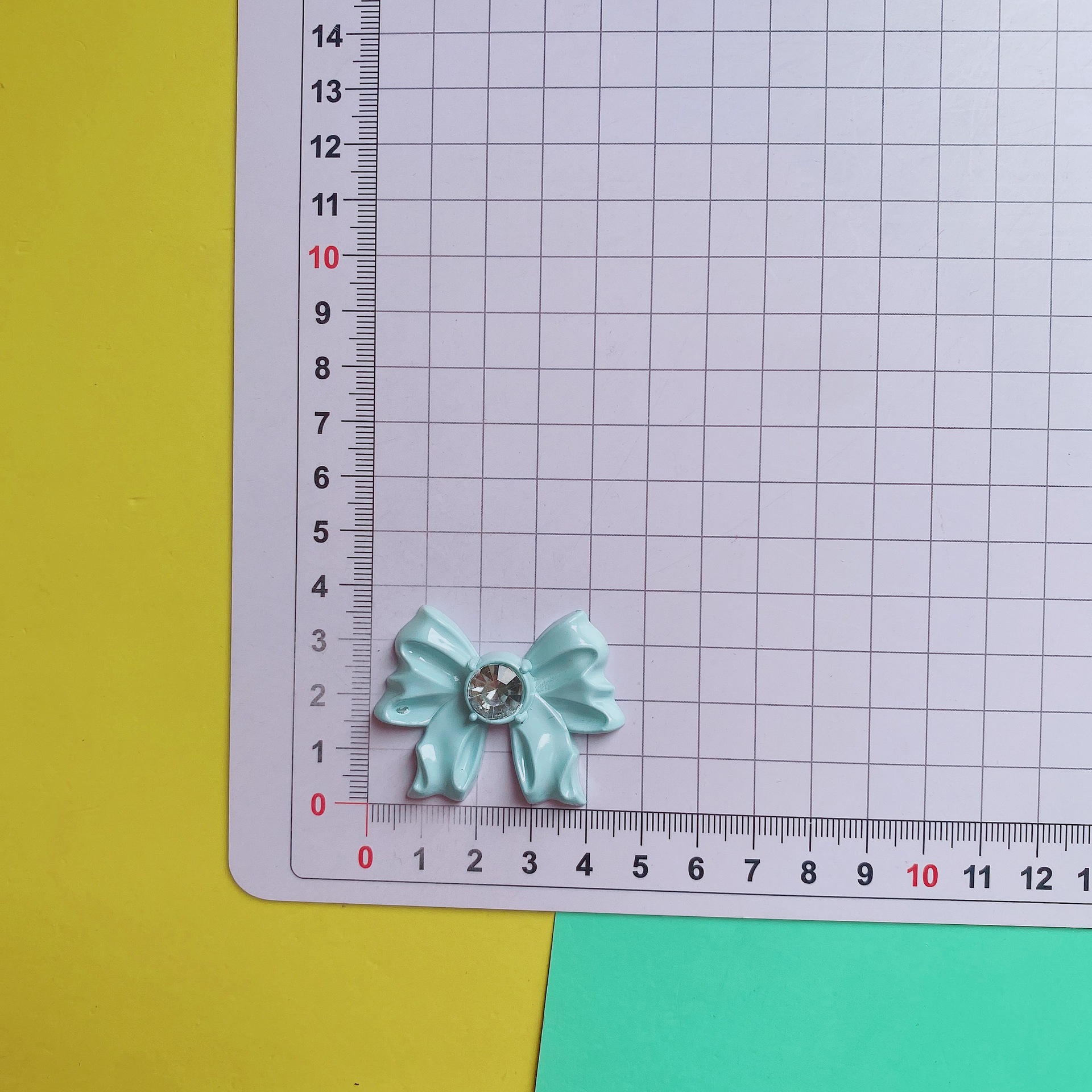 A Bag of（10PCS）Non-Metal Butterfly bow with diamonds
