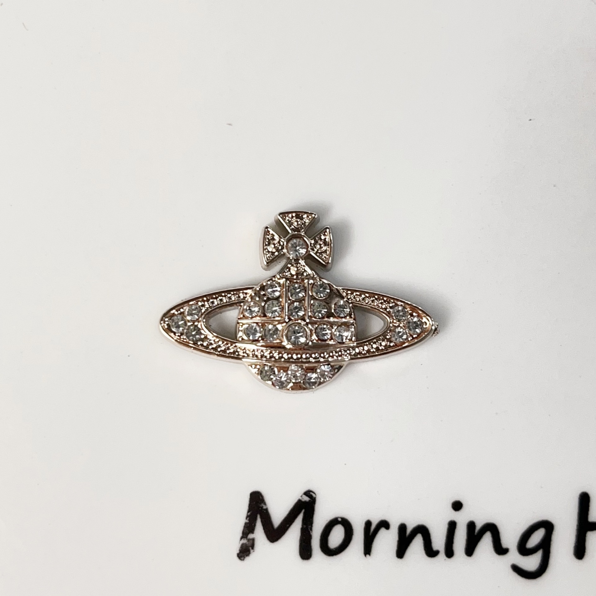 A Bag of（10PCS）Non-Metal Saturn With Diamonds